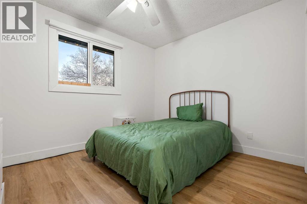 Single Family House Bungalow for Sale in  Deer Run Drive SE Deer Run Calgary 