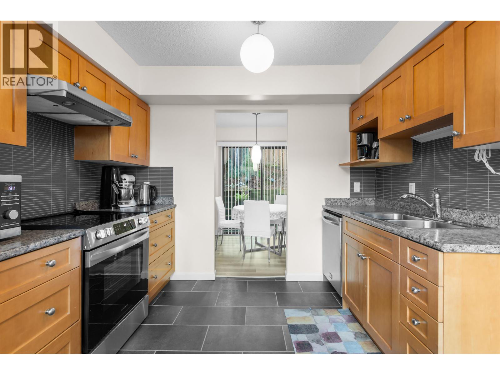 423 CAMBRIDGE WAY, Port Moody