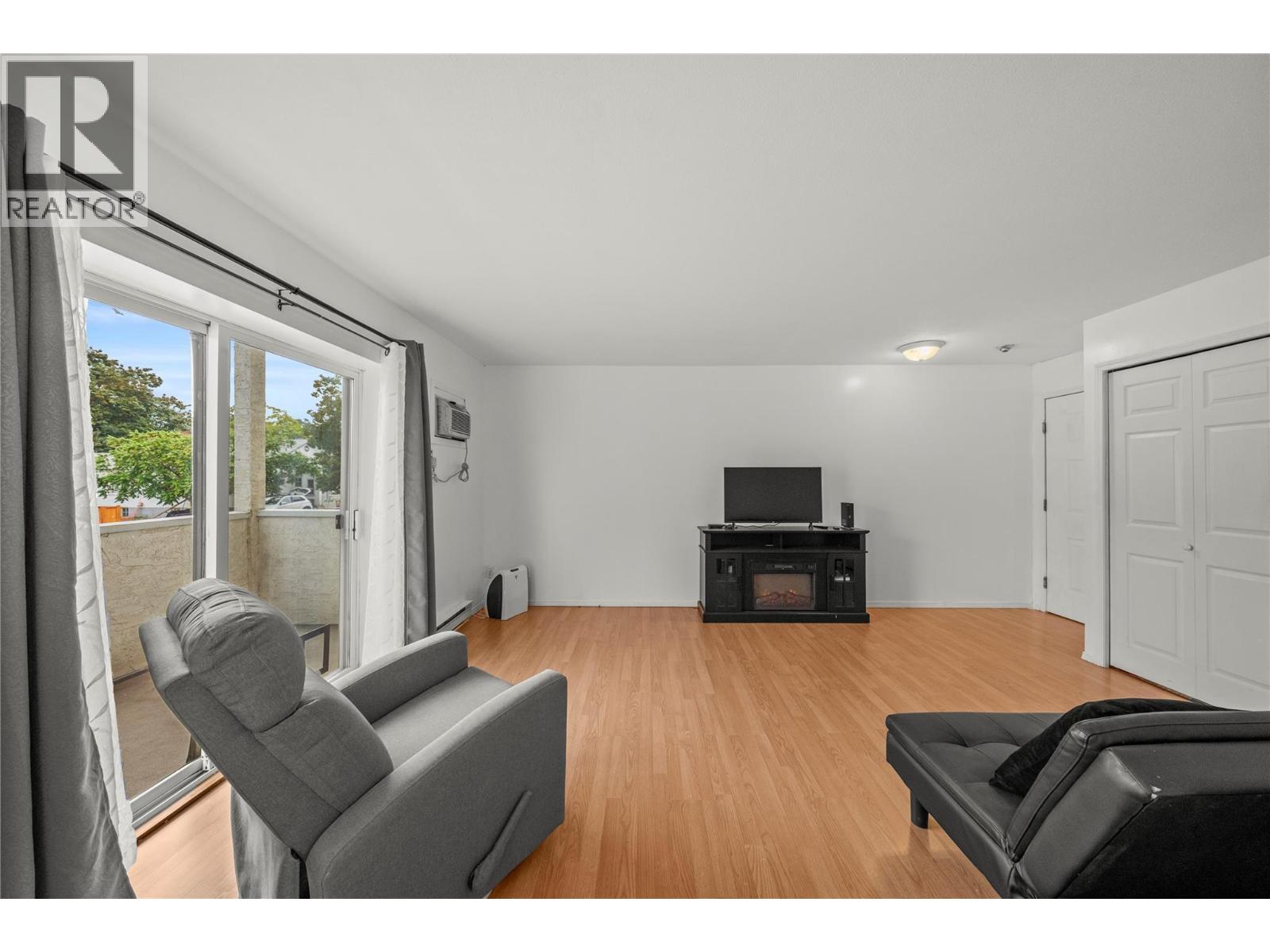 650 McKinney Road Unit# 114, Oliver