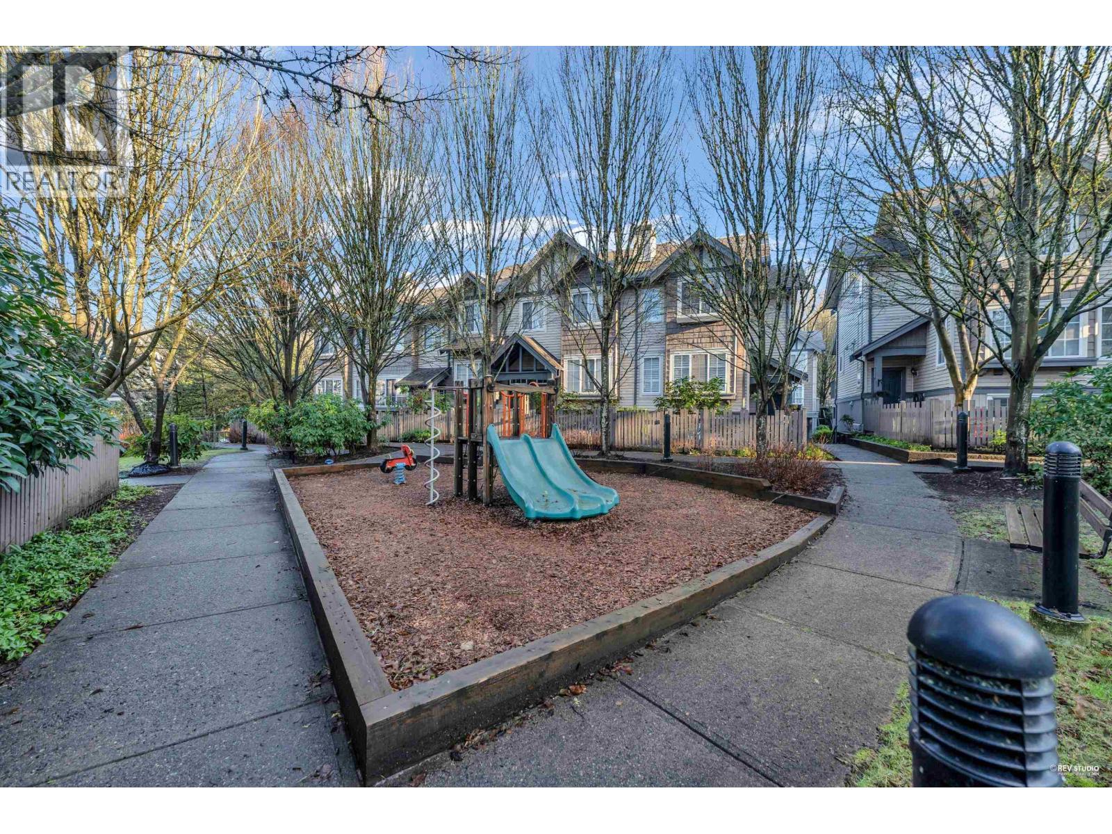 156 3288 NOEL DRIVE, Burnaby