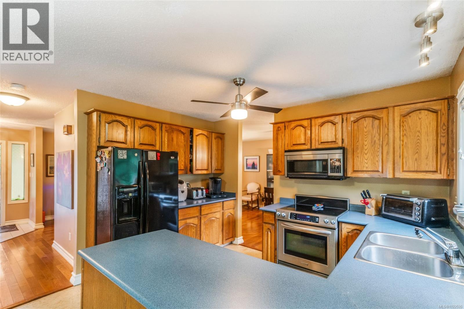 3533 Fairview Dr, Nanaimo