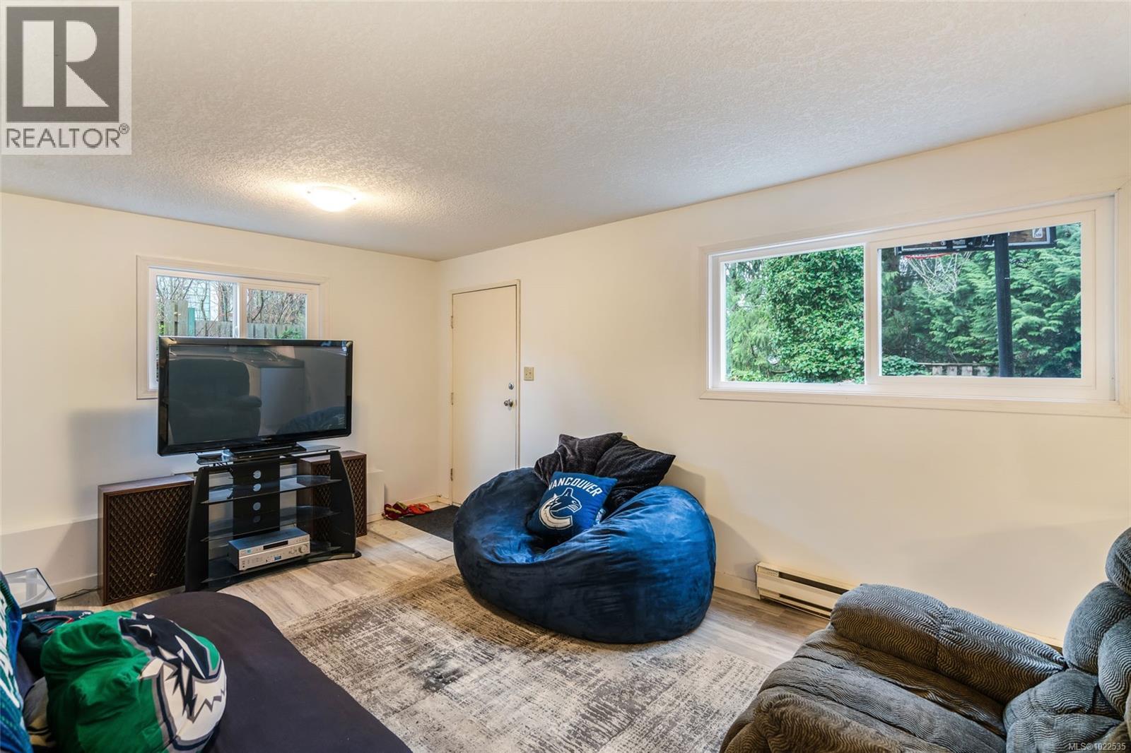 3533 Fairview Dr, Nanaimo