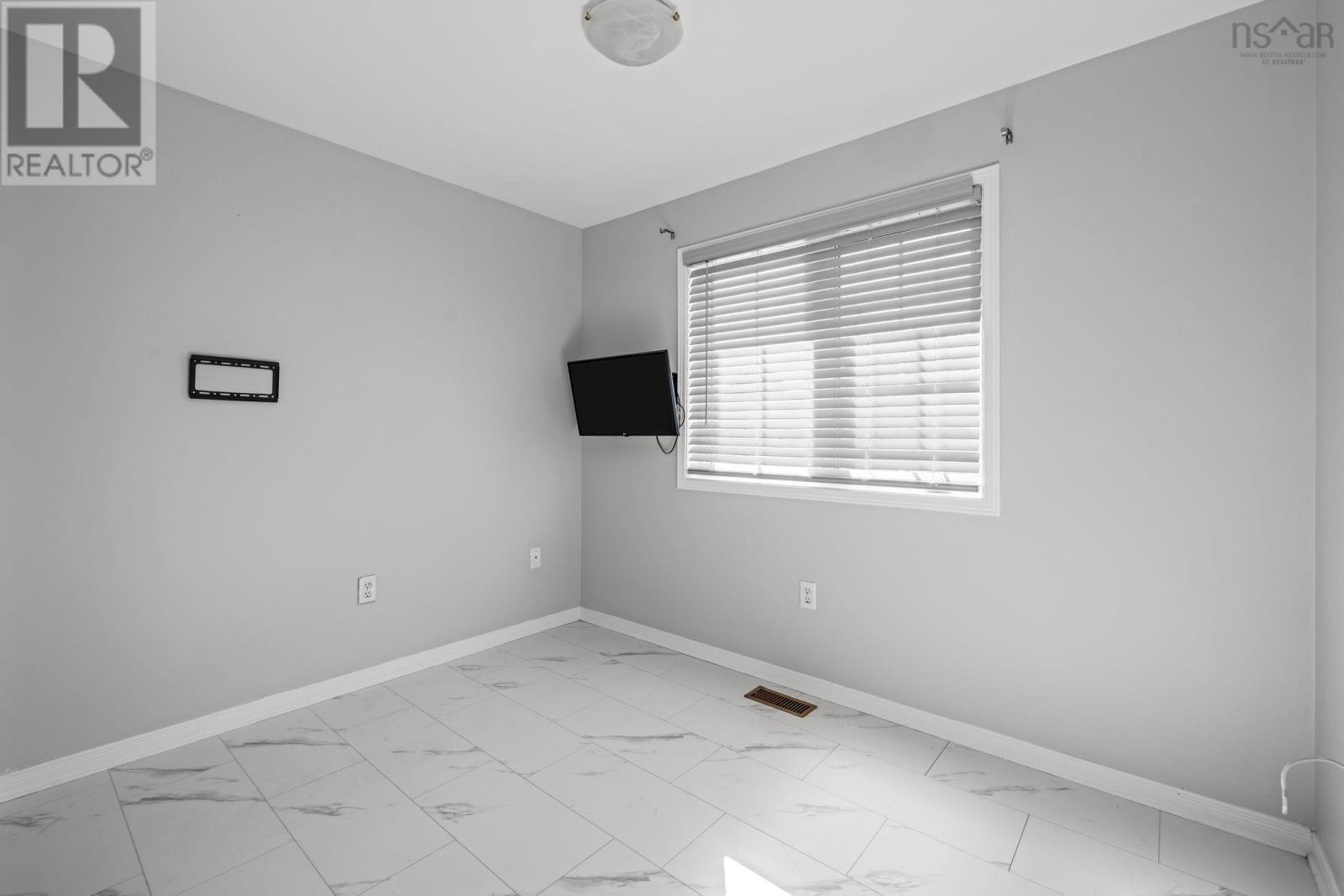 Property 16 of 43 of 56 Samuel Danial Drive