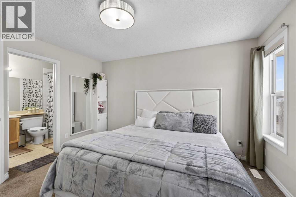 Single Family House for Sale in  Tarington Close NE Taradale Calgary 