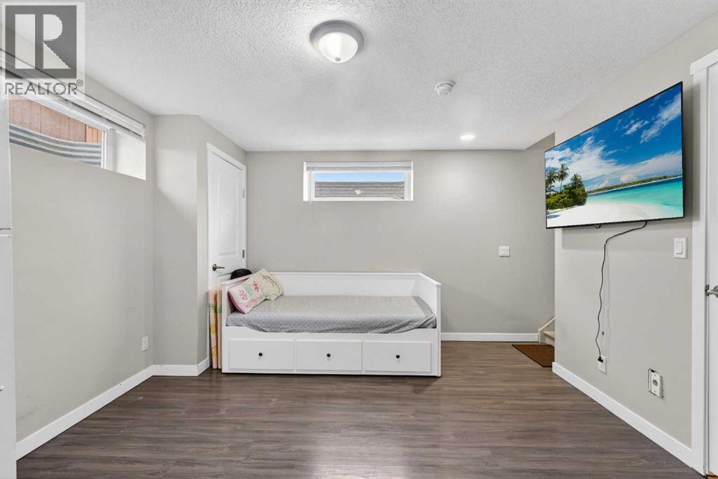 Single Family House for Sale in  Tarington Close NE Taradale Calgary 