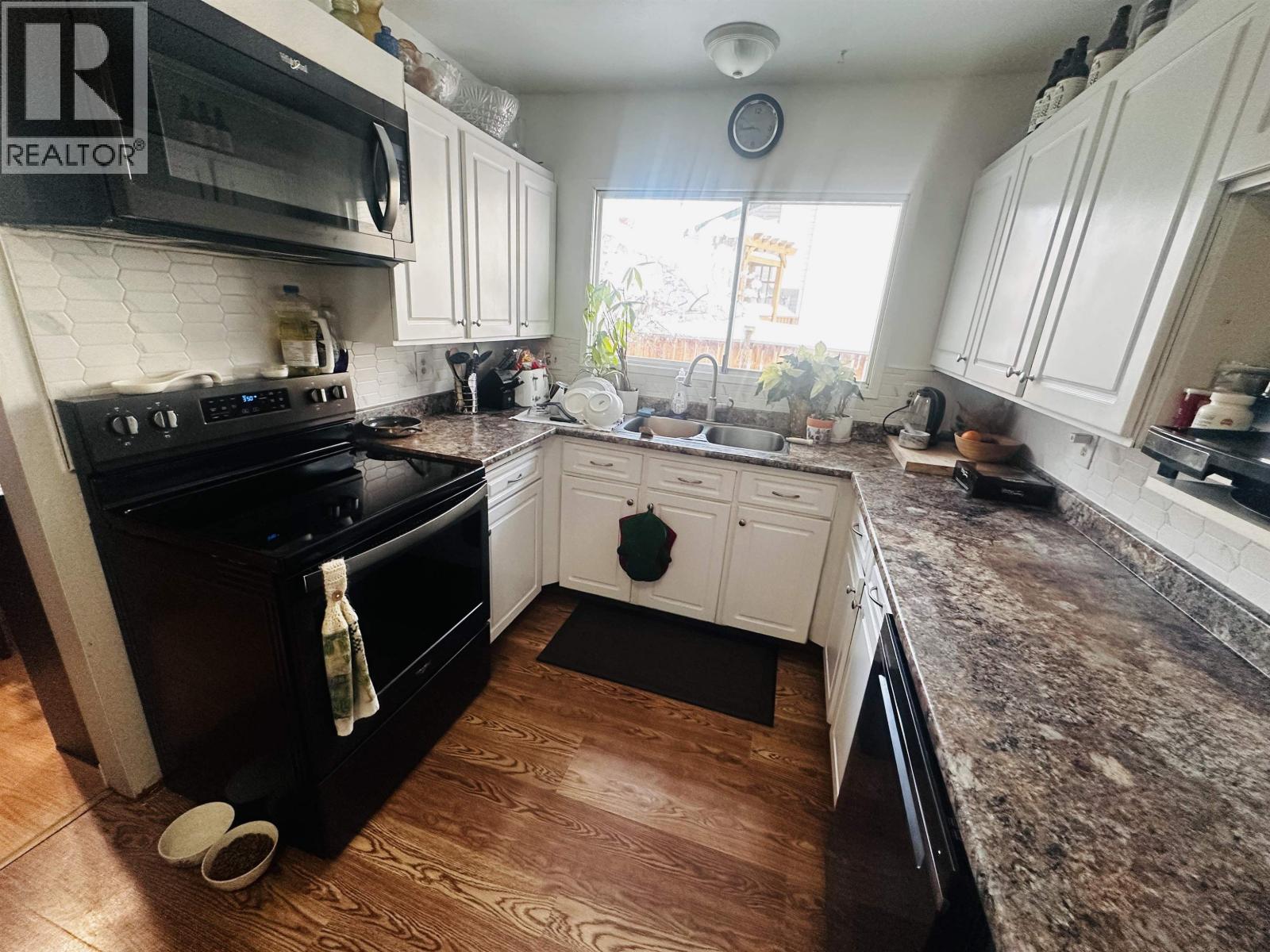 275 9TH Avenue, Burns Lake