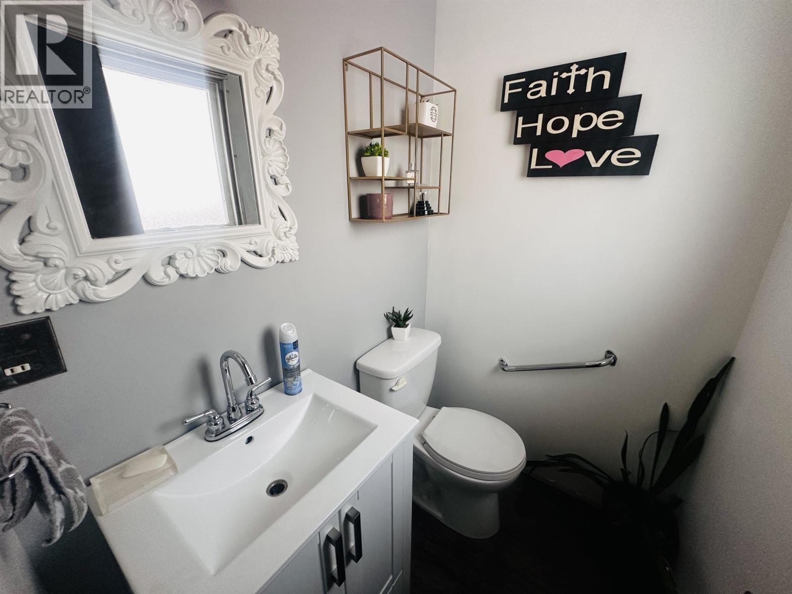 275 9TH Avenue, Burns Lake