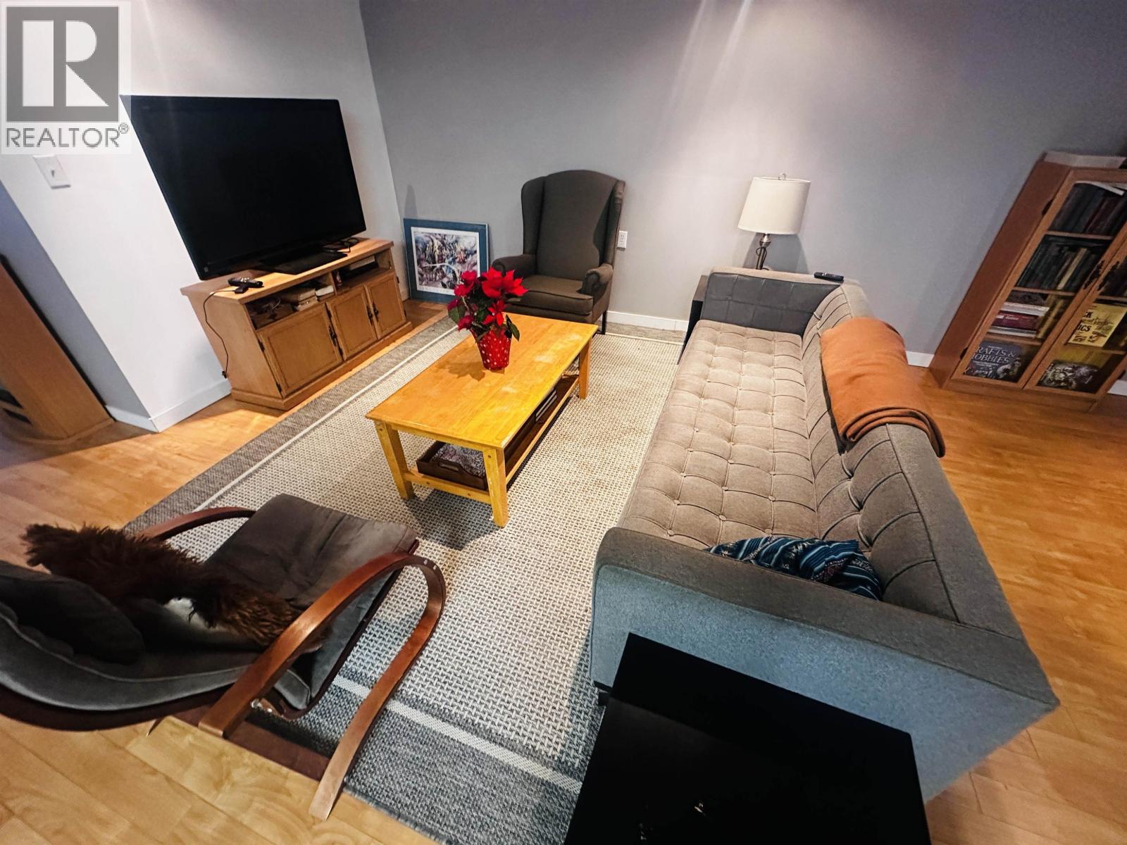 275 9TH Avenue, Burns Lake