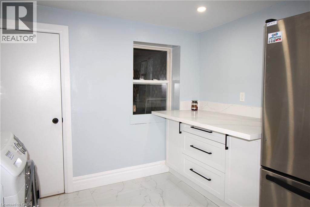 19 EMERALD STREET N - 12