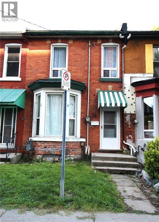 19 EMERALD STREET N - 29