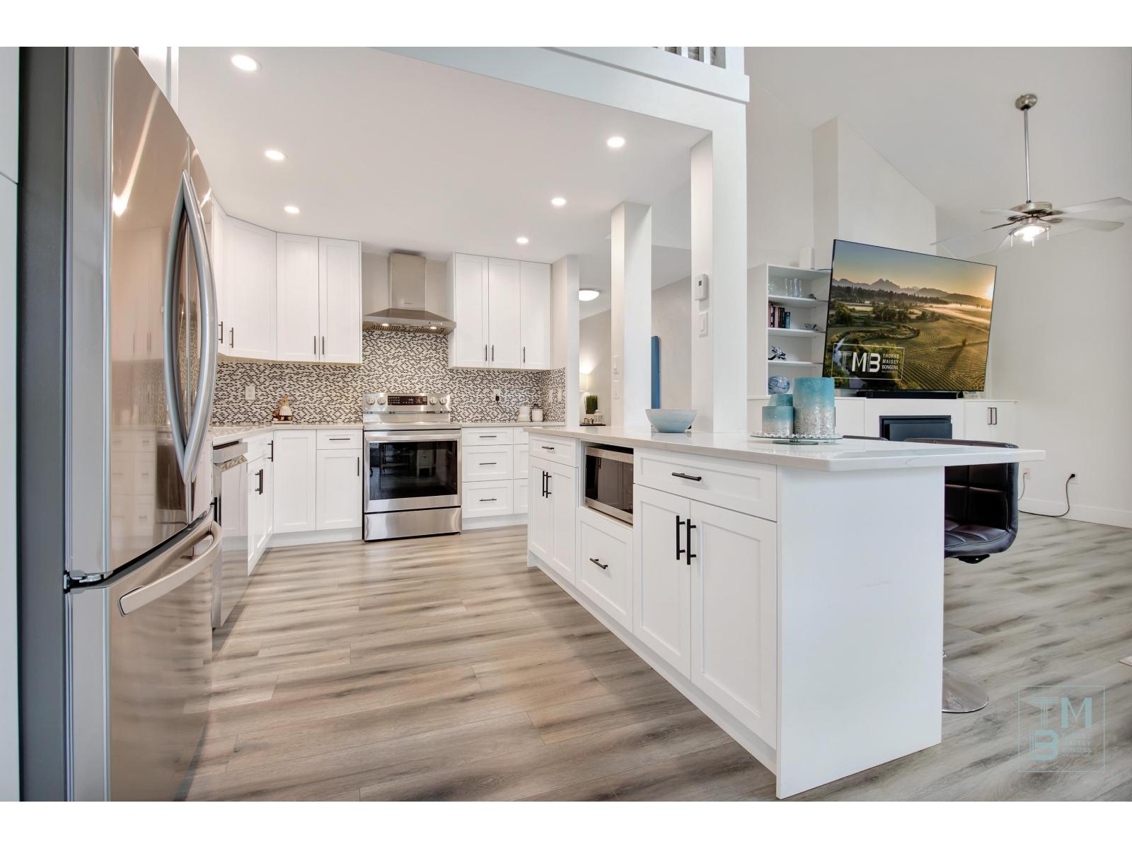 213 19721 64 AVENUE, Langley