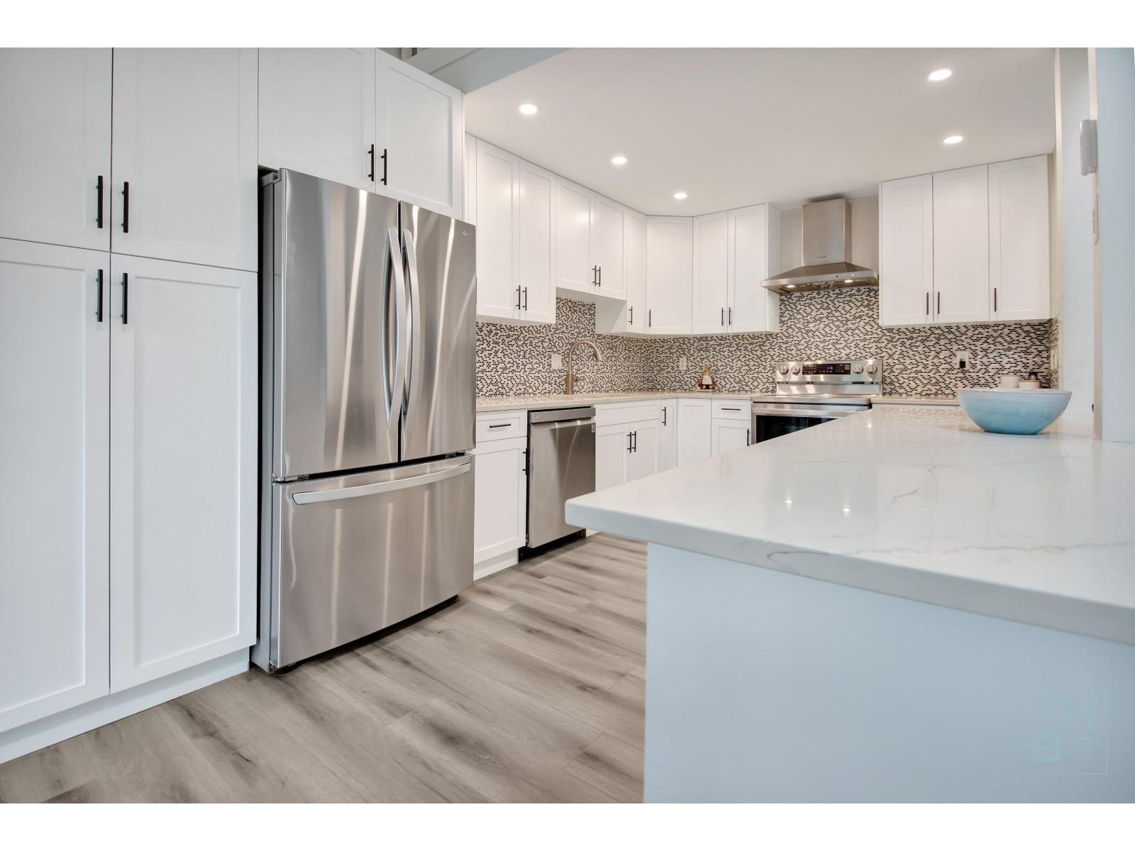 213 19721 64 AVENUE, Langley