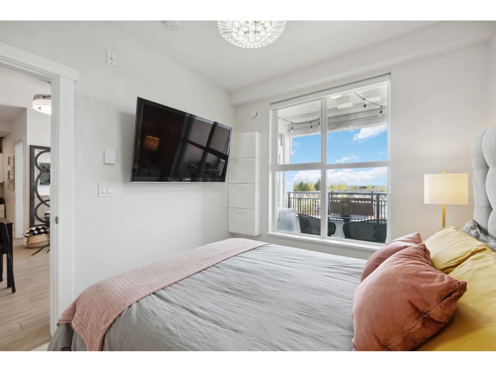 C520 8150 207 STREET, Langley