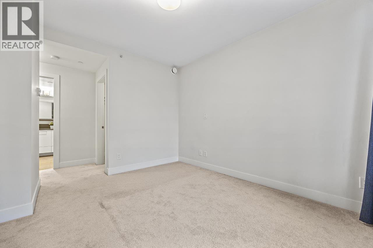 407 258 NELSON'S COURT, New Westminster