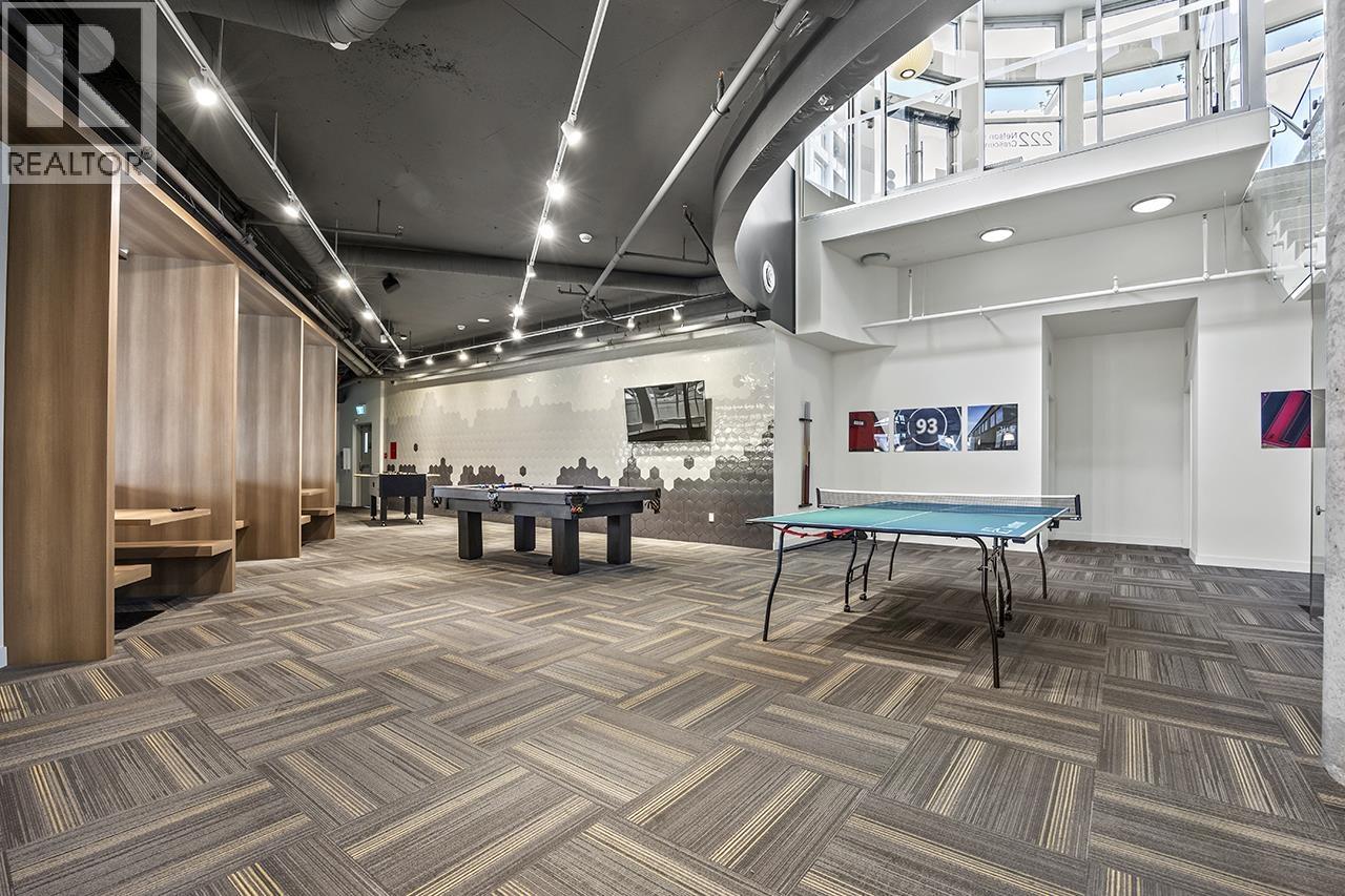 407 258 NELSON'S COURT, New Westminster