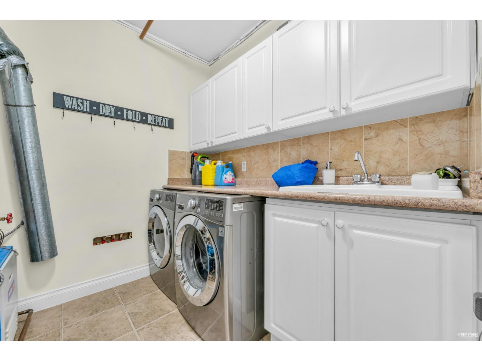 13239 89 AVENUE, Surrey