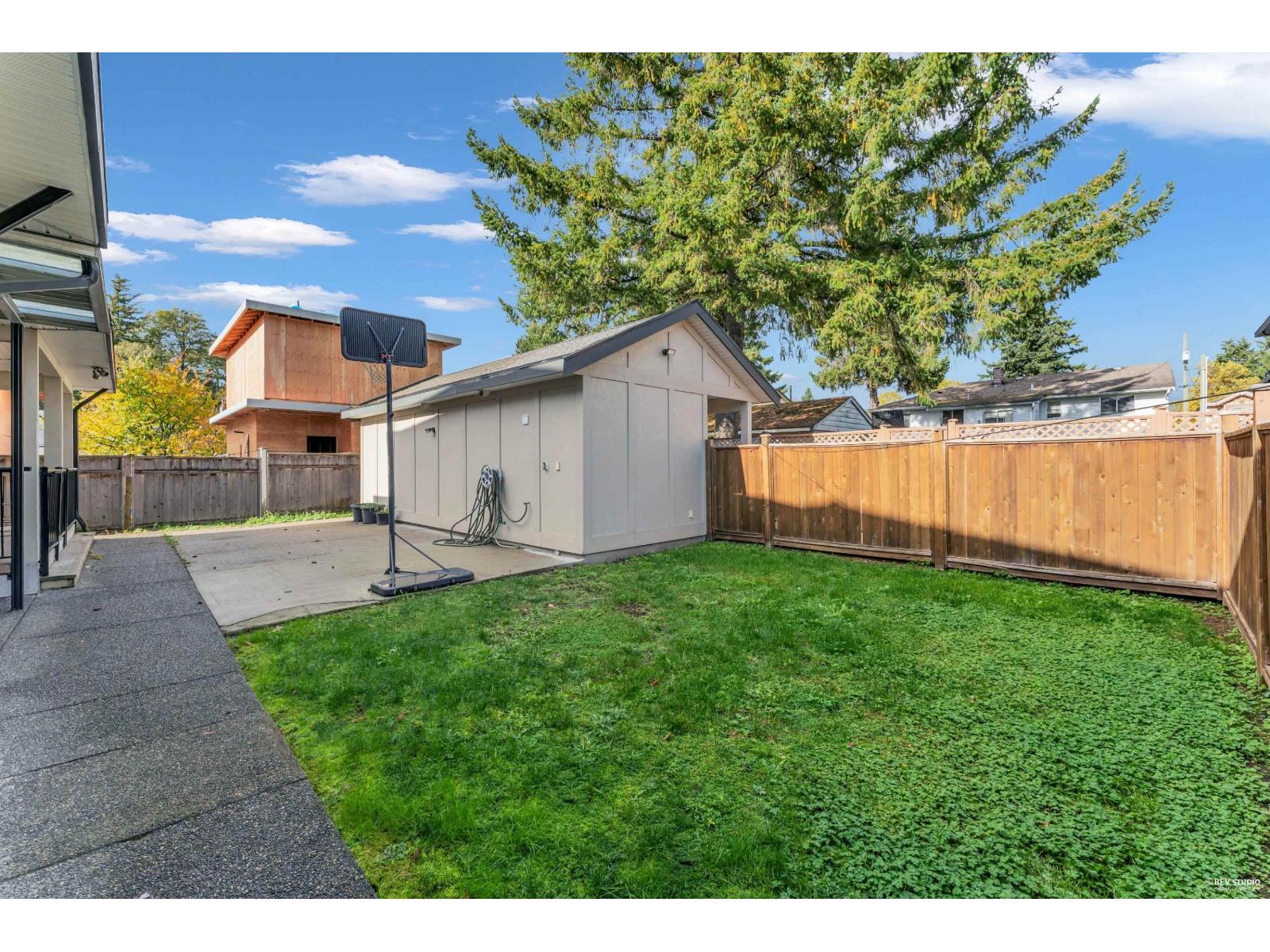 13239 89 AVENUE, Surrey