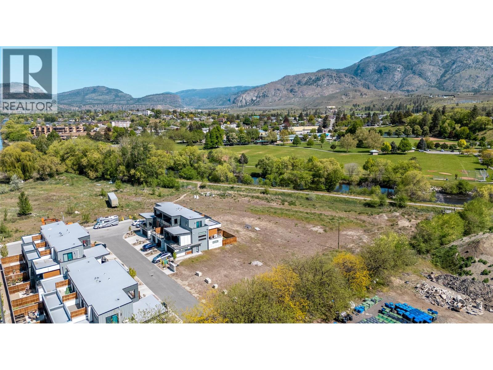 5995 Sawmill Road, Oliver