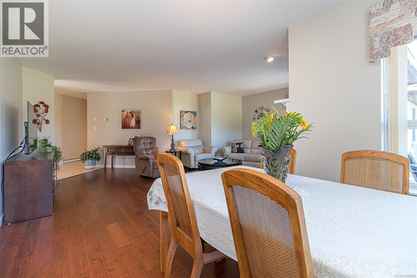 537 Fairways Pl, Cobble Hill