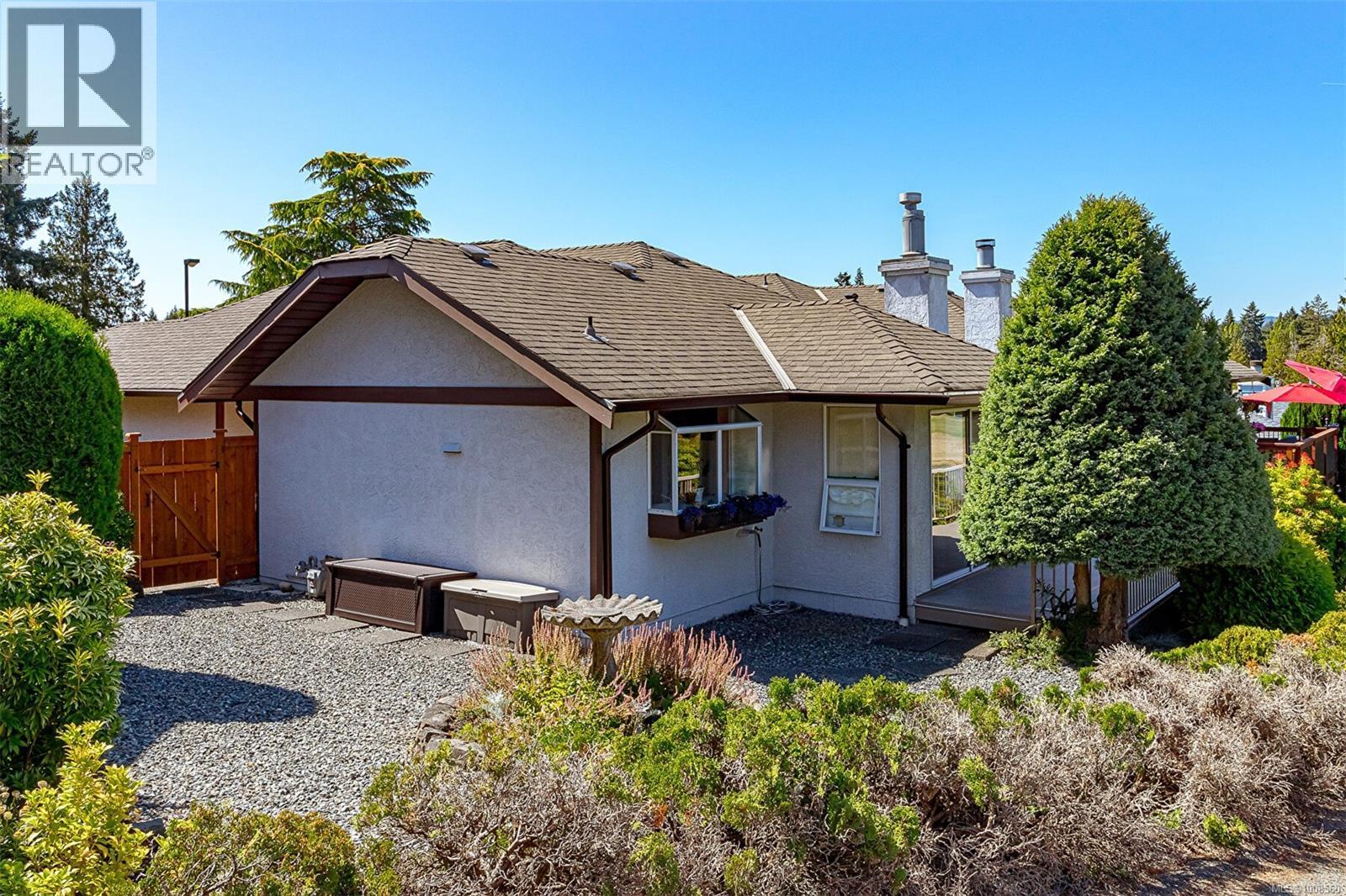 537 Fairways Pl, Cobble Hill