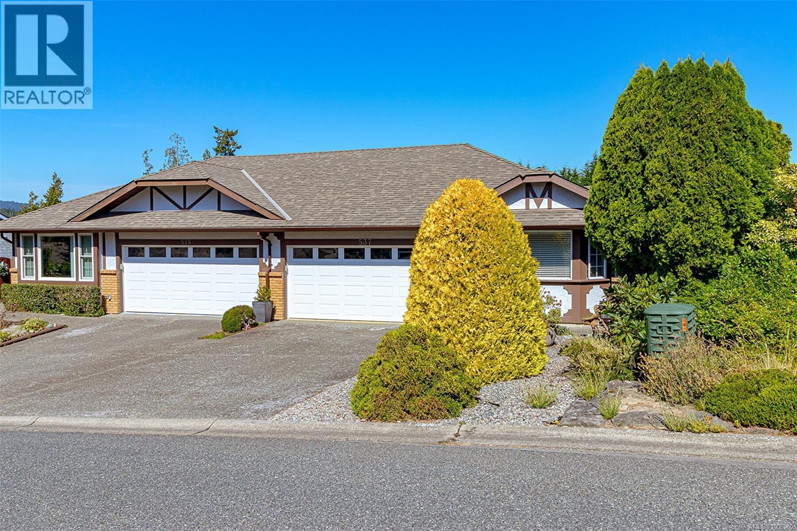 537 Fairways Pl, Cobble Hill