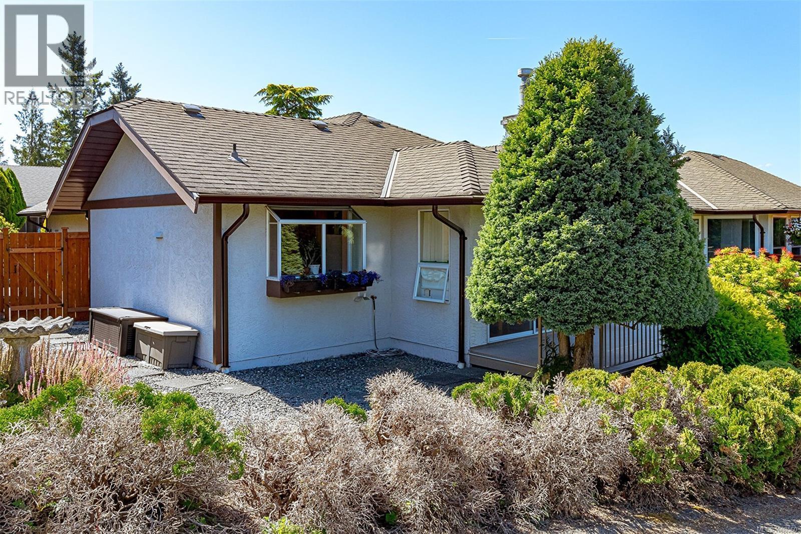 537 Fairways Pl, Cobble Hill