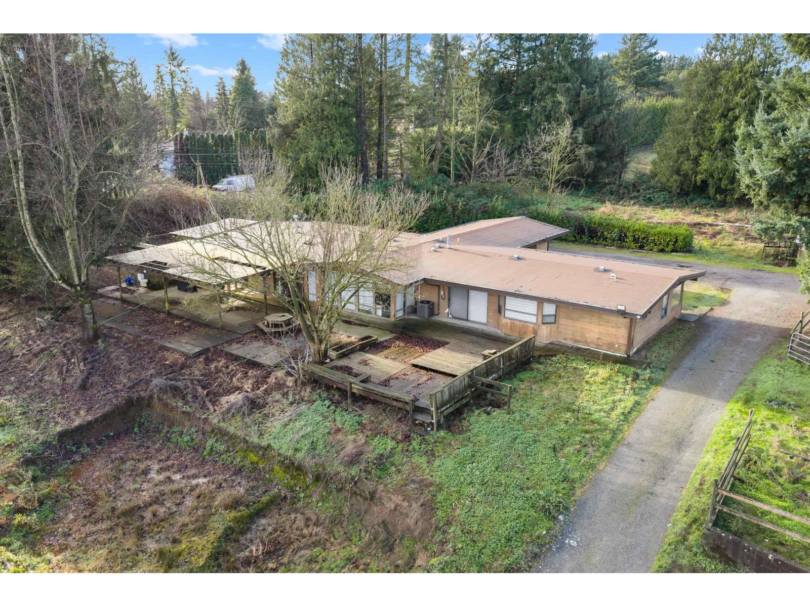 24733 16 AVENUE, Langley