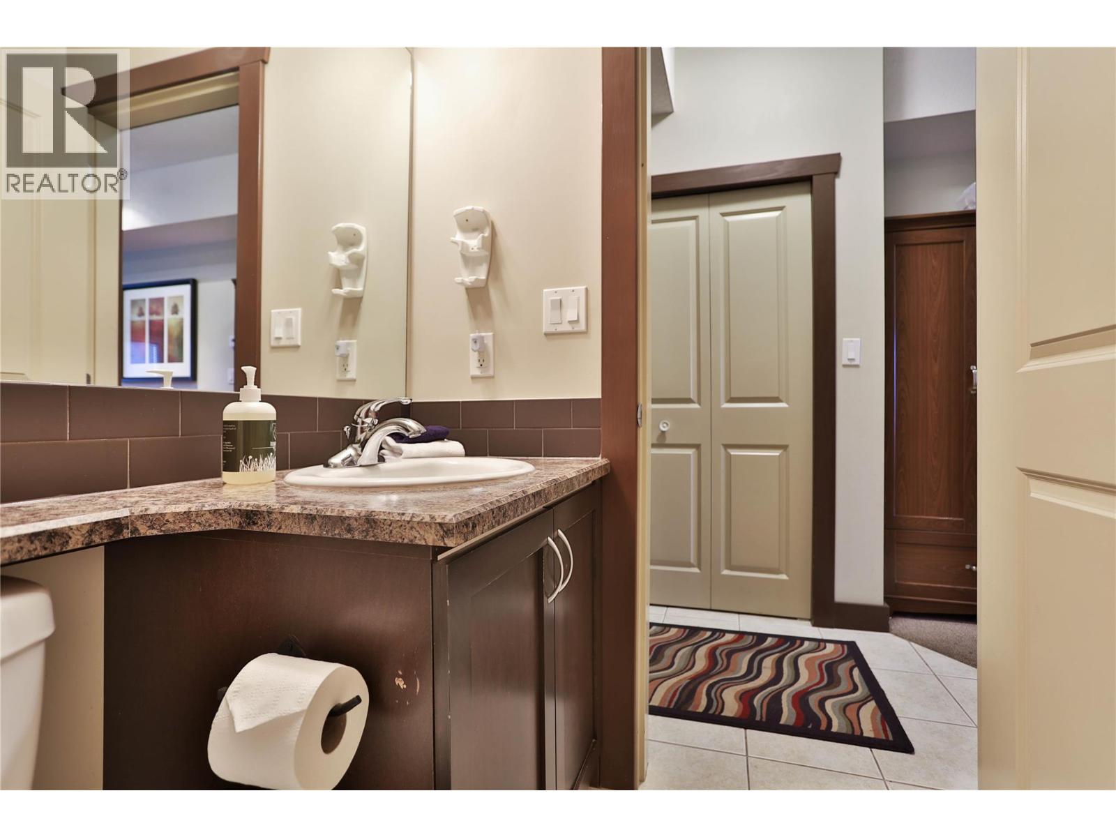 1500 MCDONALD Avenue Unit# 305, Fernie