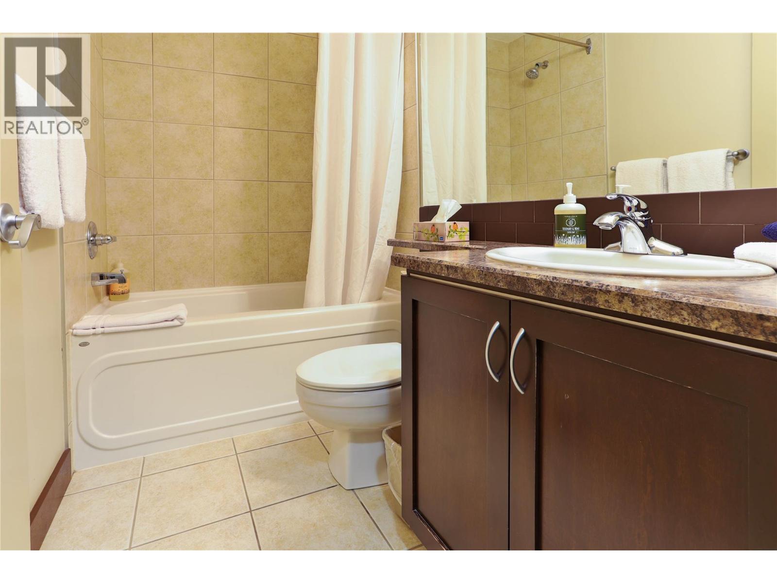 1500 MCDONALD Avenue Unit# 305, Fernie