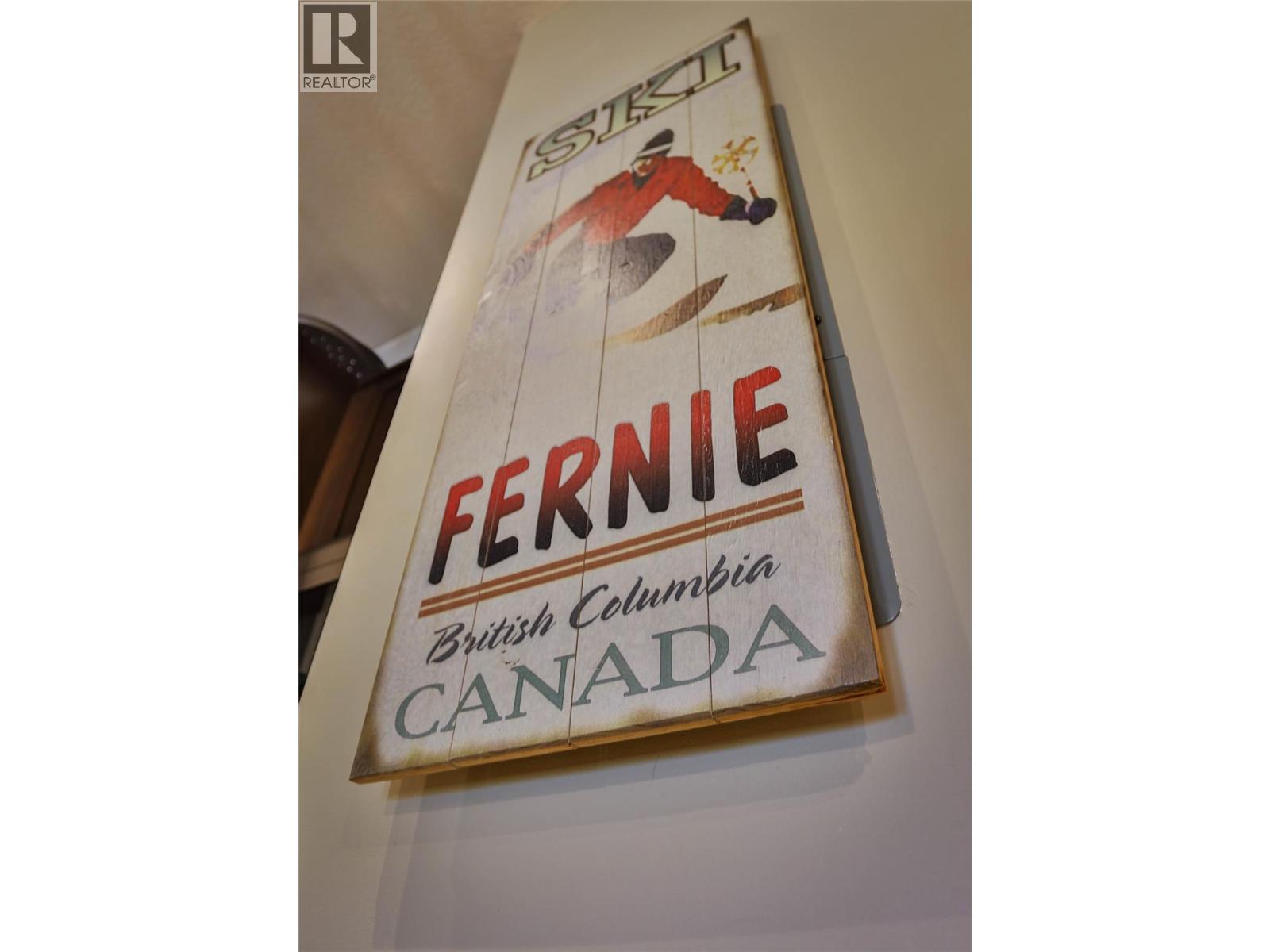 1500 MCDONALD Avenue Unit# 305, Fernie