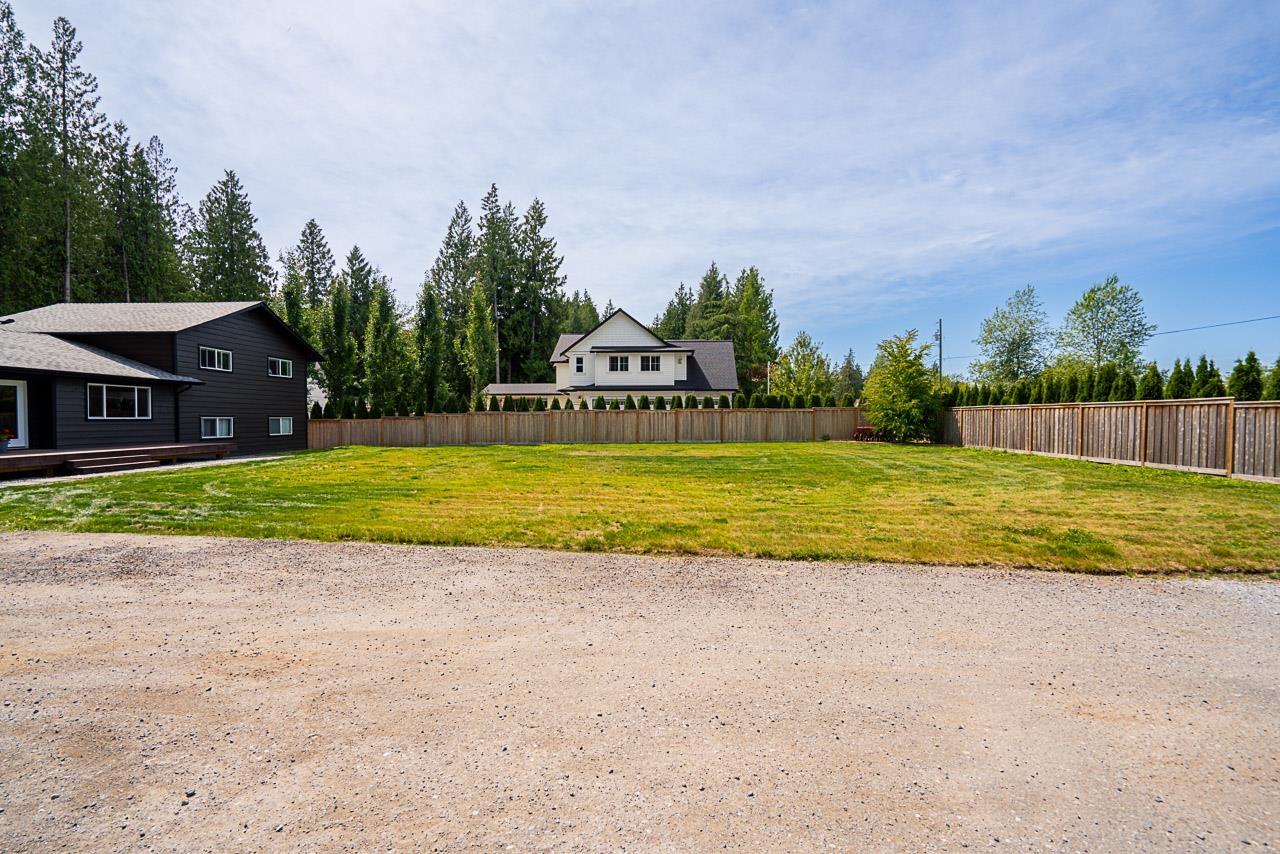 24780 40 AVENUE, Langley