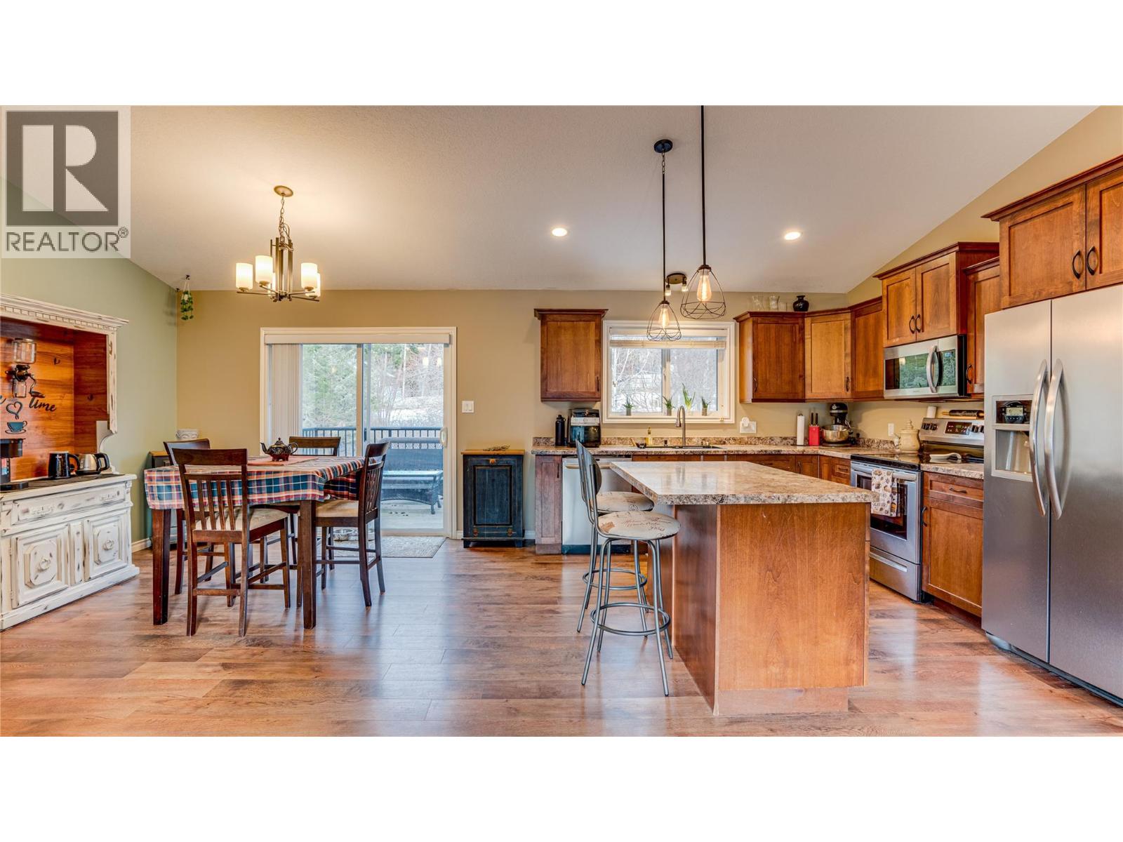 5648 Lynes Road, Falkland