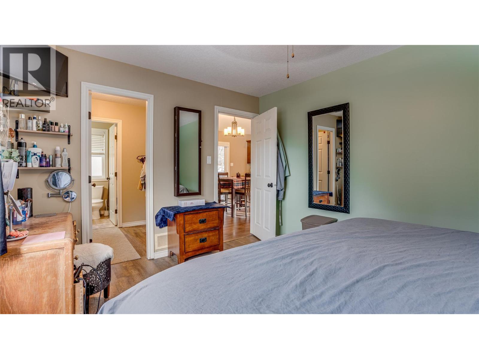 5648 Lynes Road, Falkland