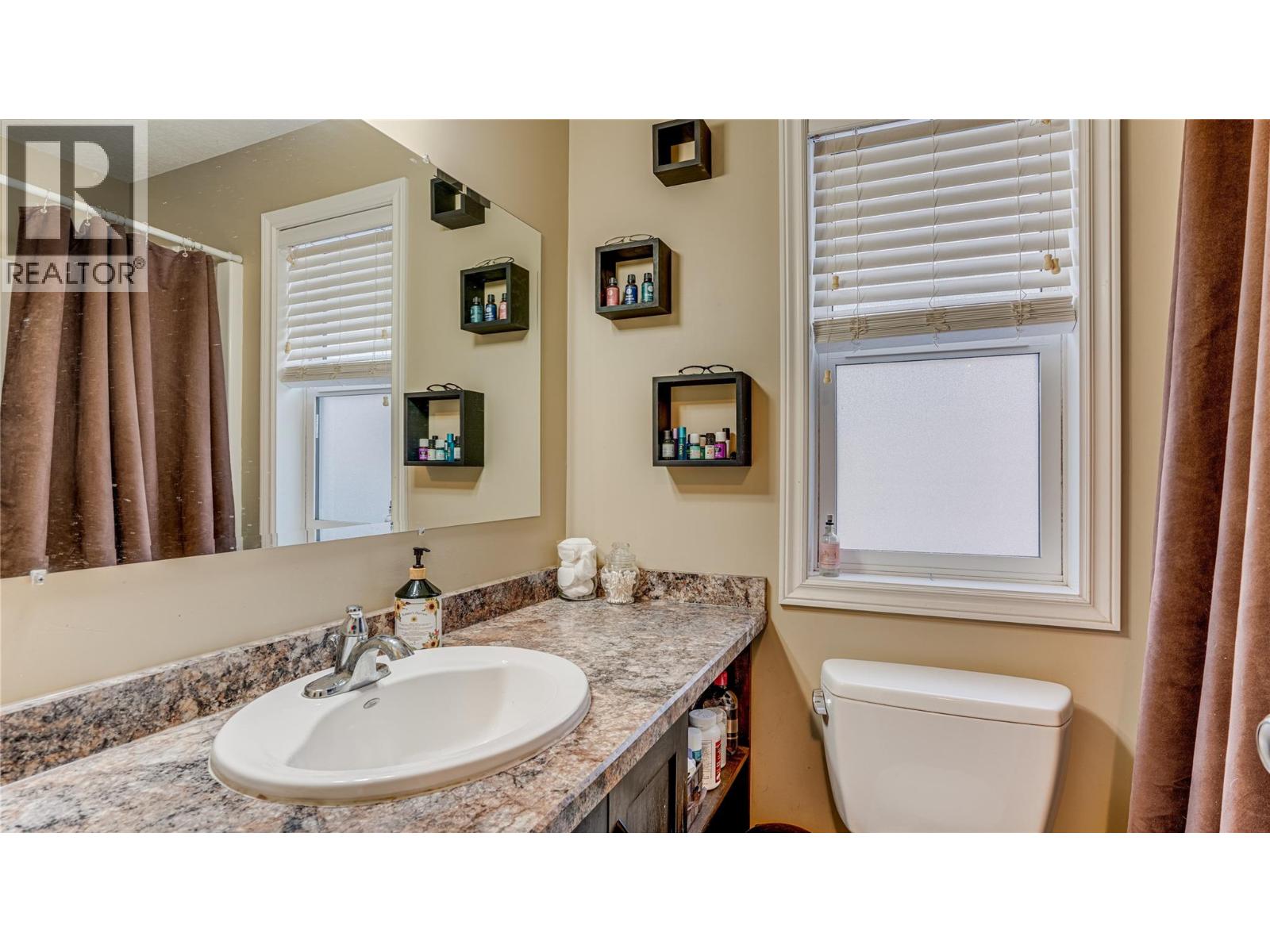 5648 Lynes Road, Falkland