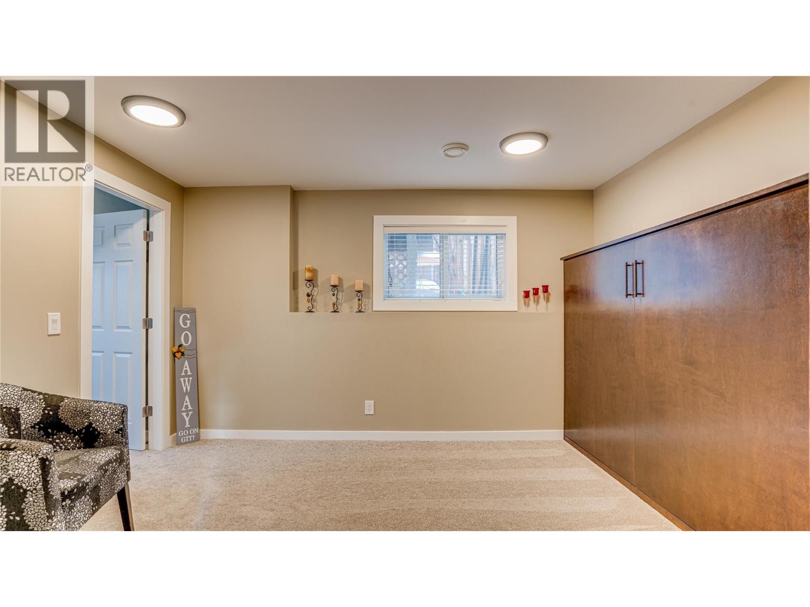 5648 Lynes Road, Falkland