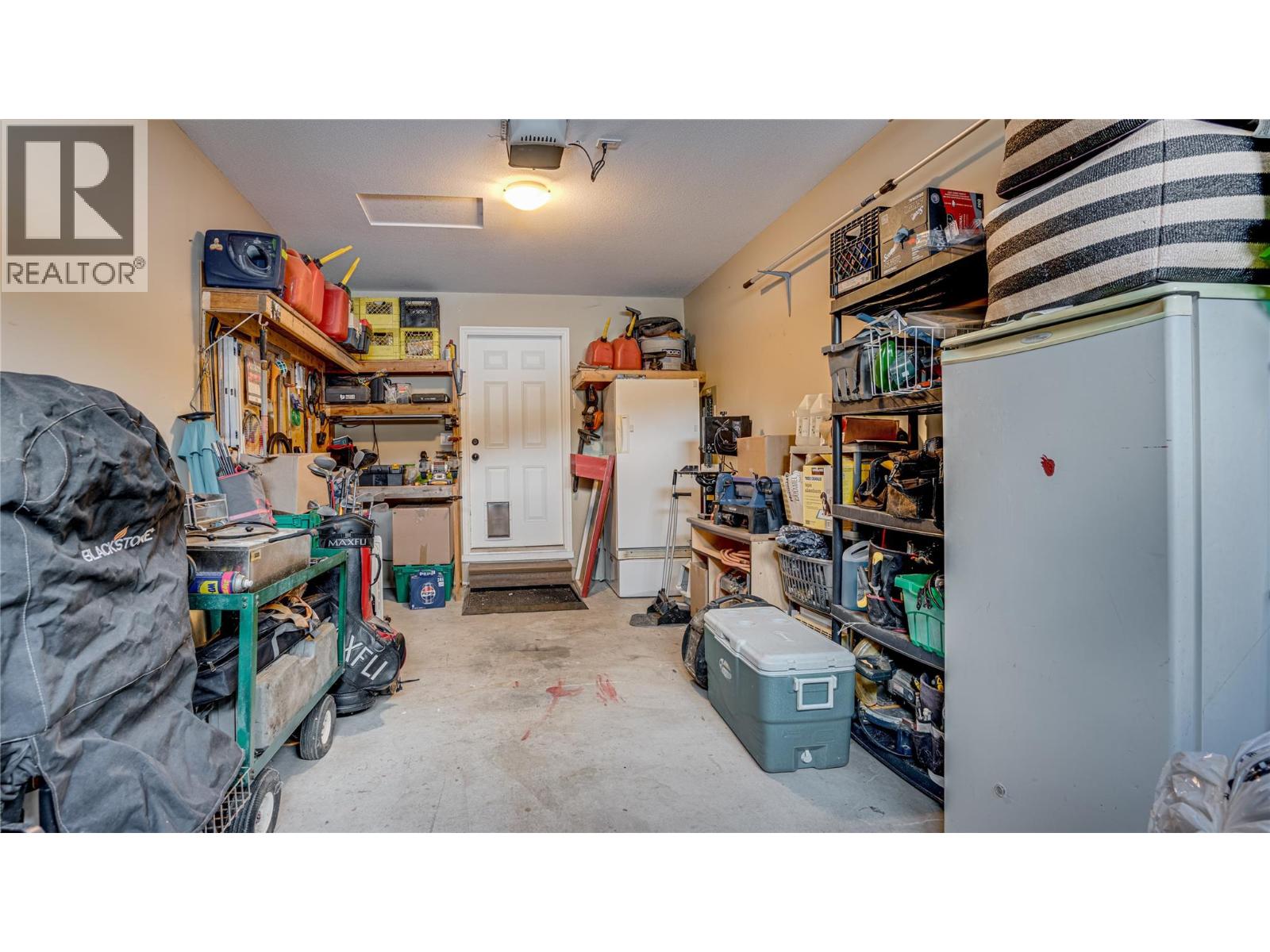 5648 Lynes Road, Falkland