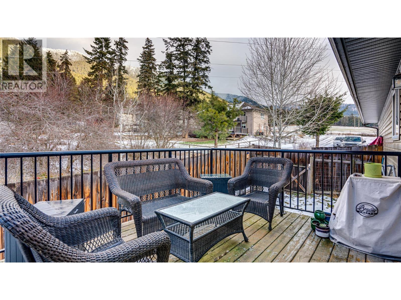 5648 Lynes Road, Falkland