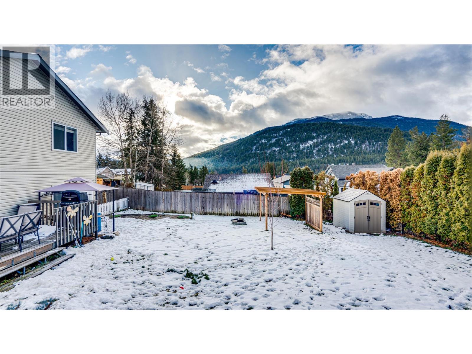 5648 Lynes Road, Falkland