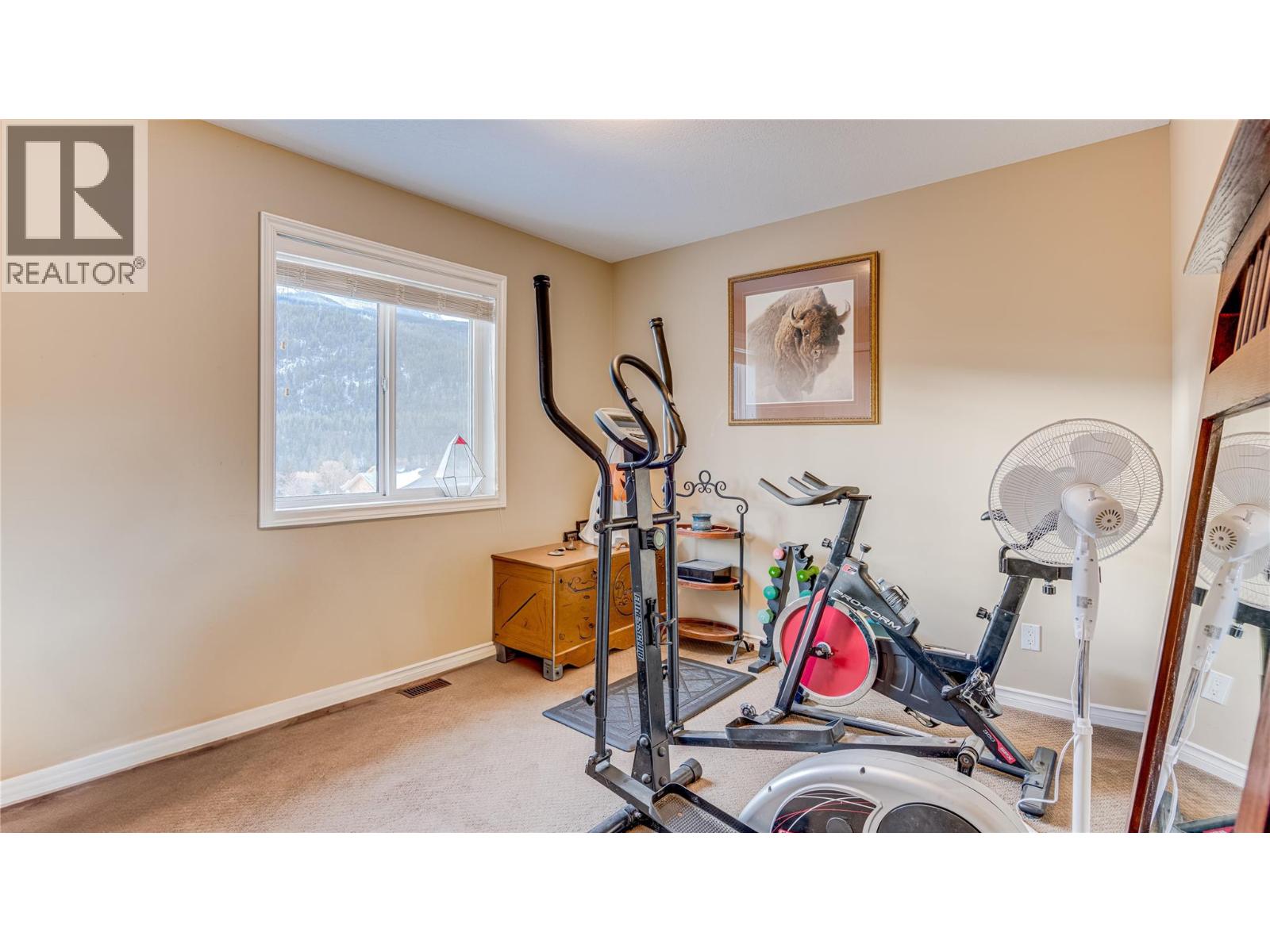 5648 Lynes Road, Falkland