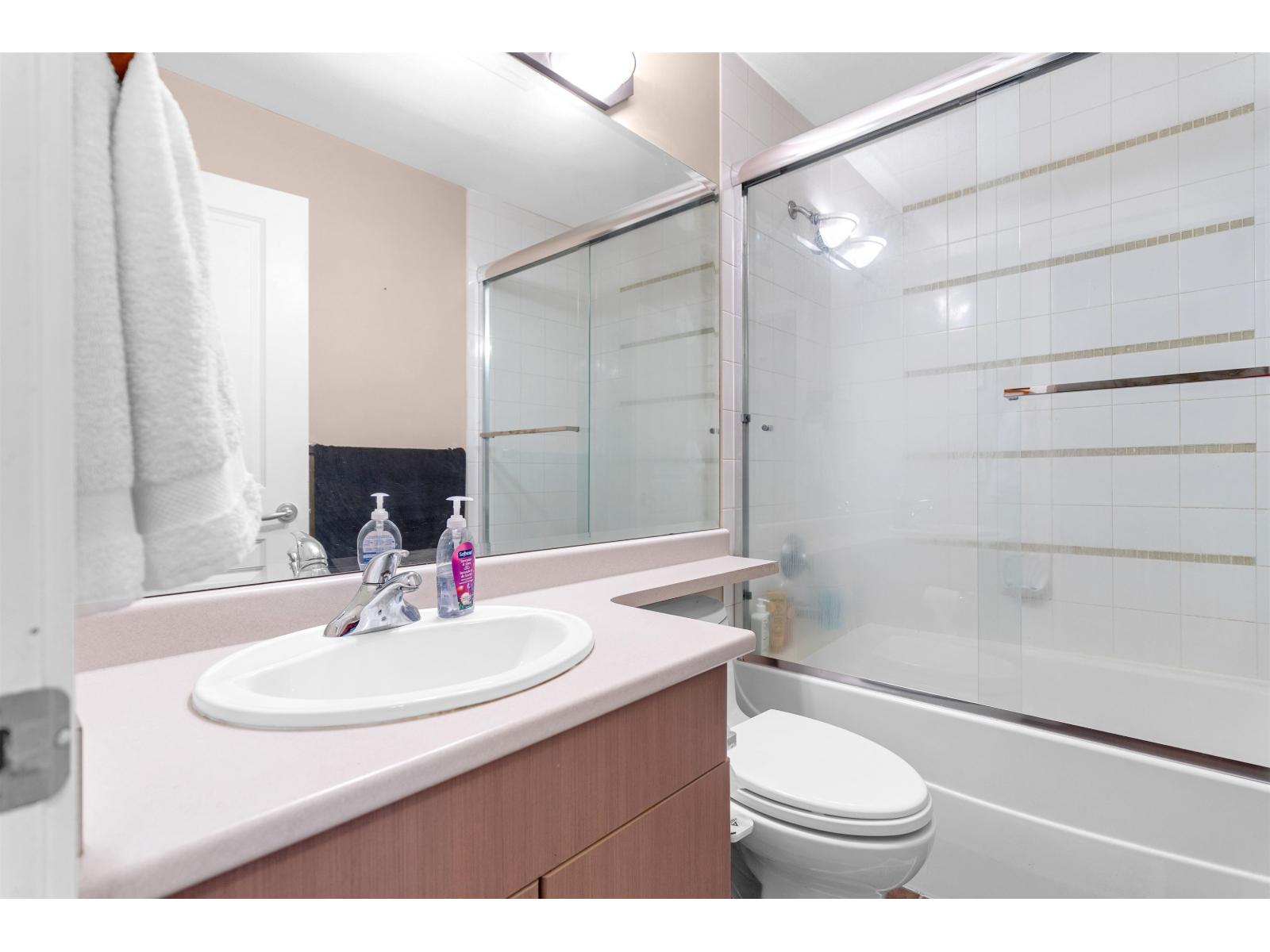 49 18701 66 AVENUE, Surrey