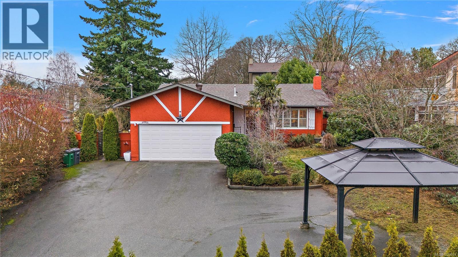 4000 Cedar Hill Rd, Saanich