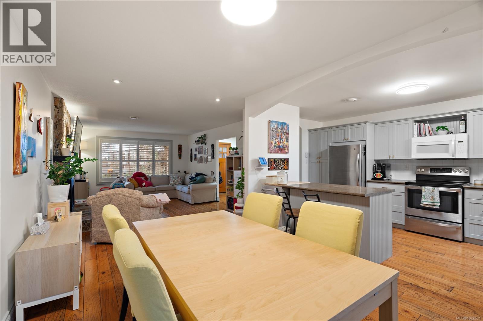 4000 Cedar Hill Rd, Saanich