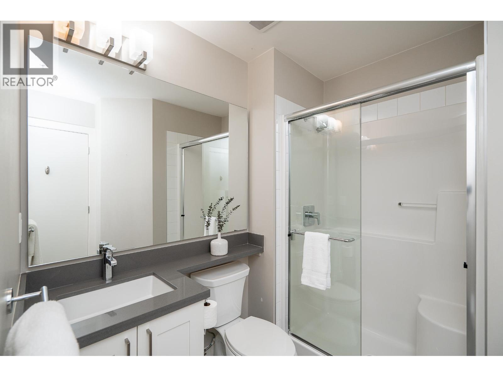 2410 963 CHARLAND AVENUE, Coquitlam