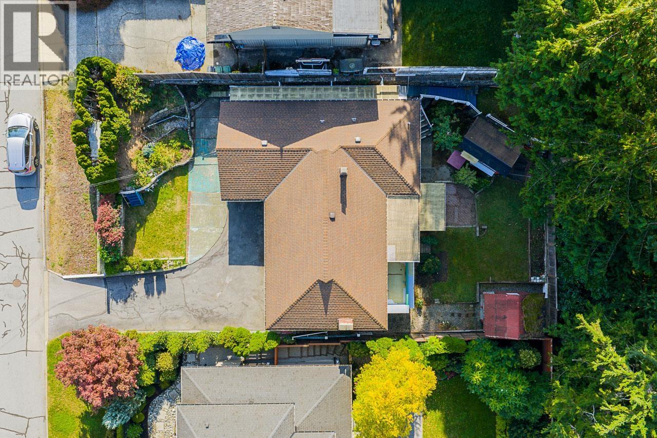 723 HANDSWORTH ROAD, North Vancouver