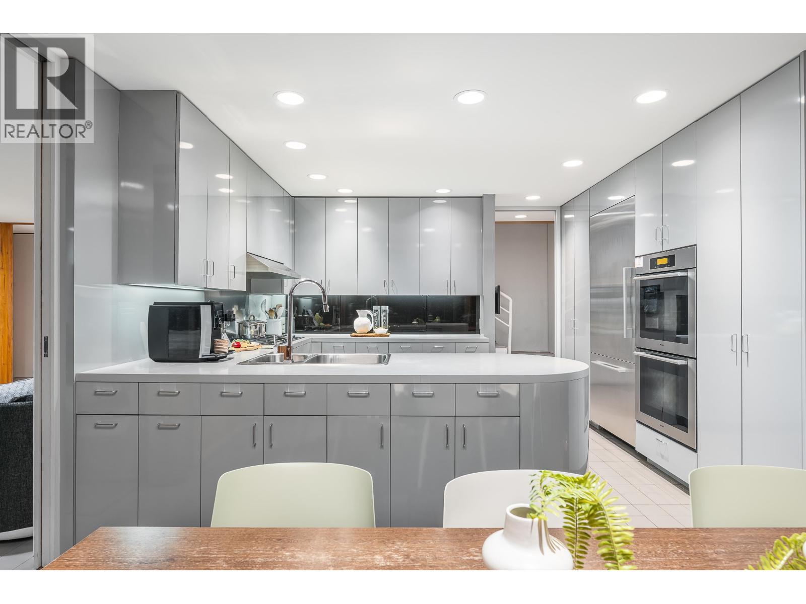 1299 W 57TH AVENUE, Vancouver