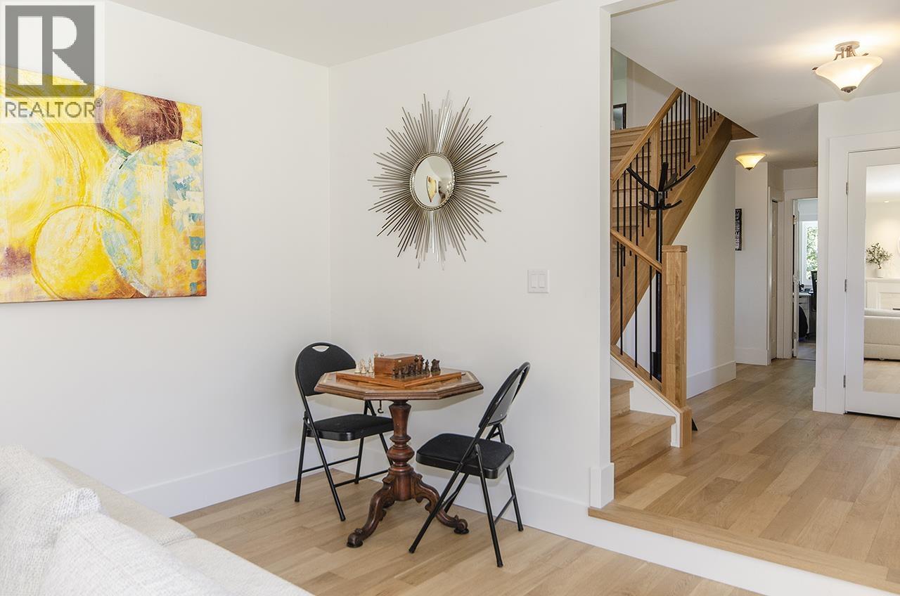 5237 TIMBERFEILD ROAD, West Vancouver