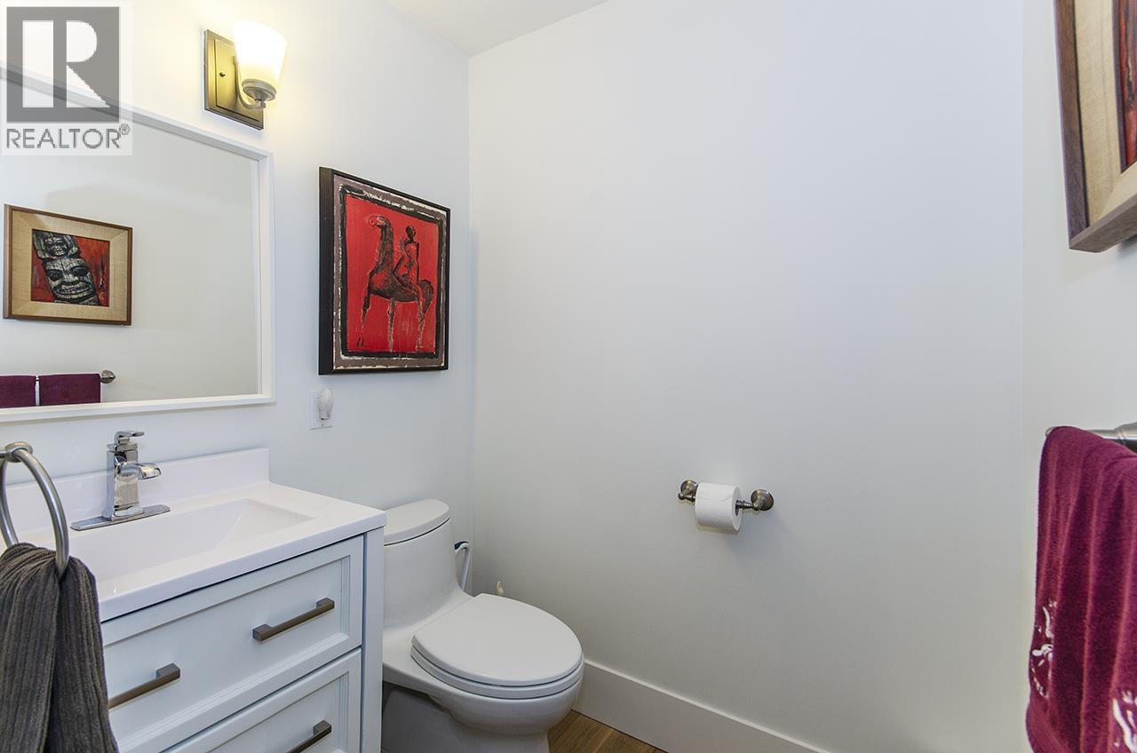 5237 TIMBERFEILD ROAD, West Vancouver