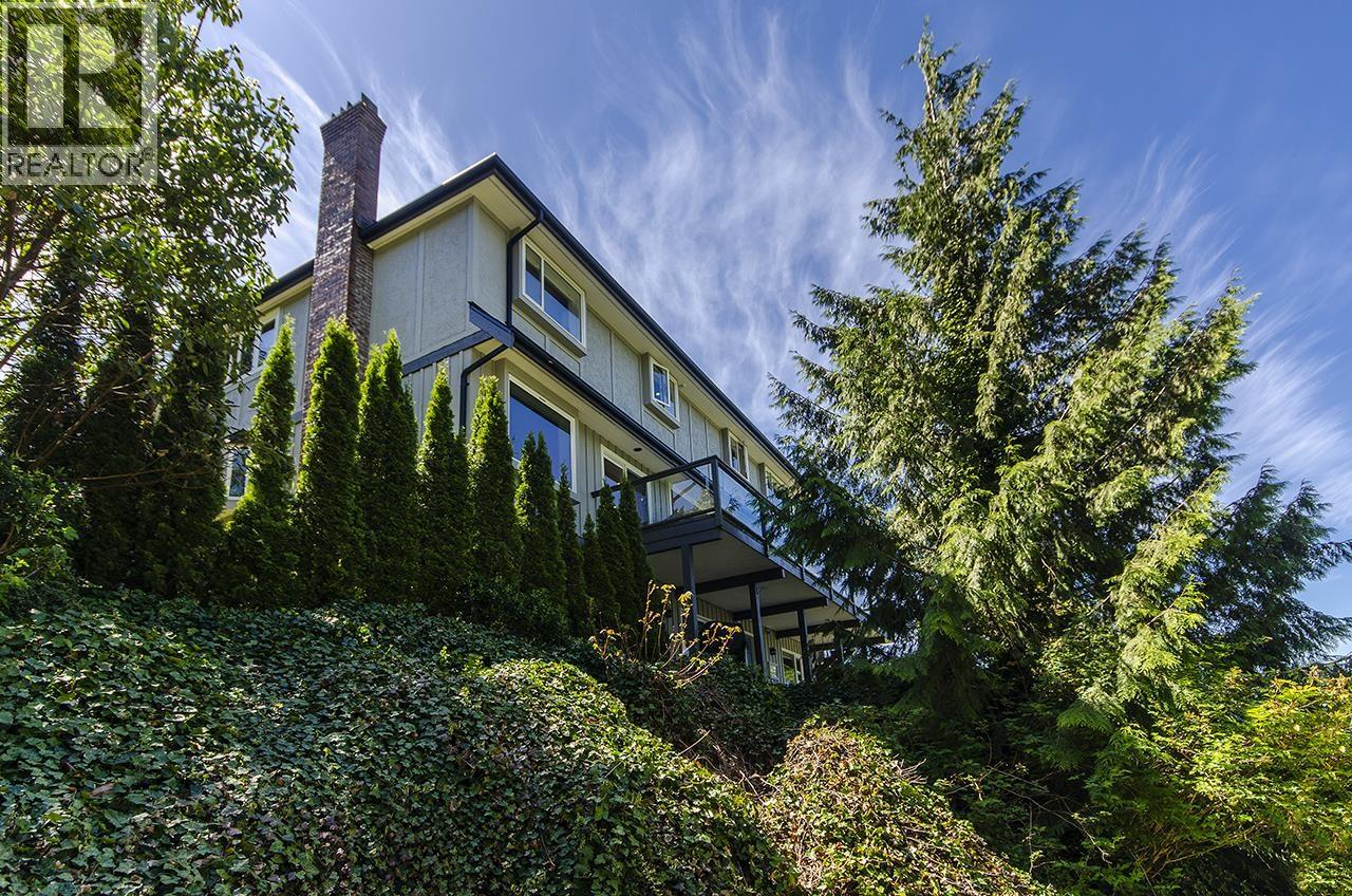 5237 TIMBERFEILD ROAD, West Vancouver