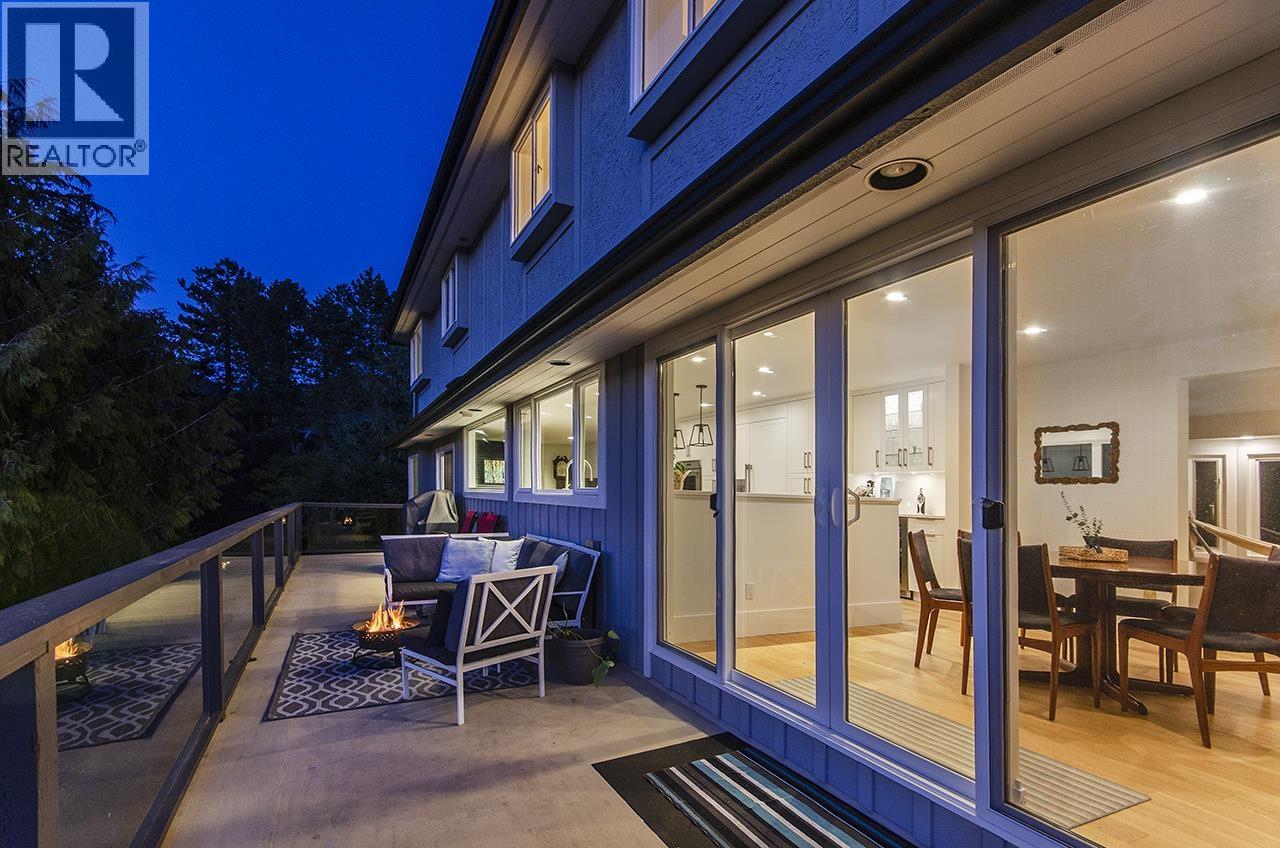 5237 TIMBERFEILD ROAD, West Vancouver