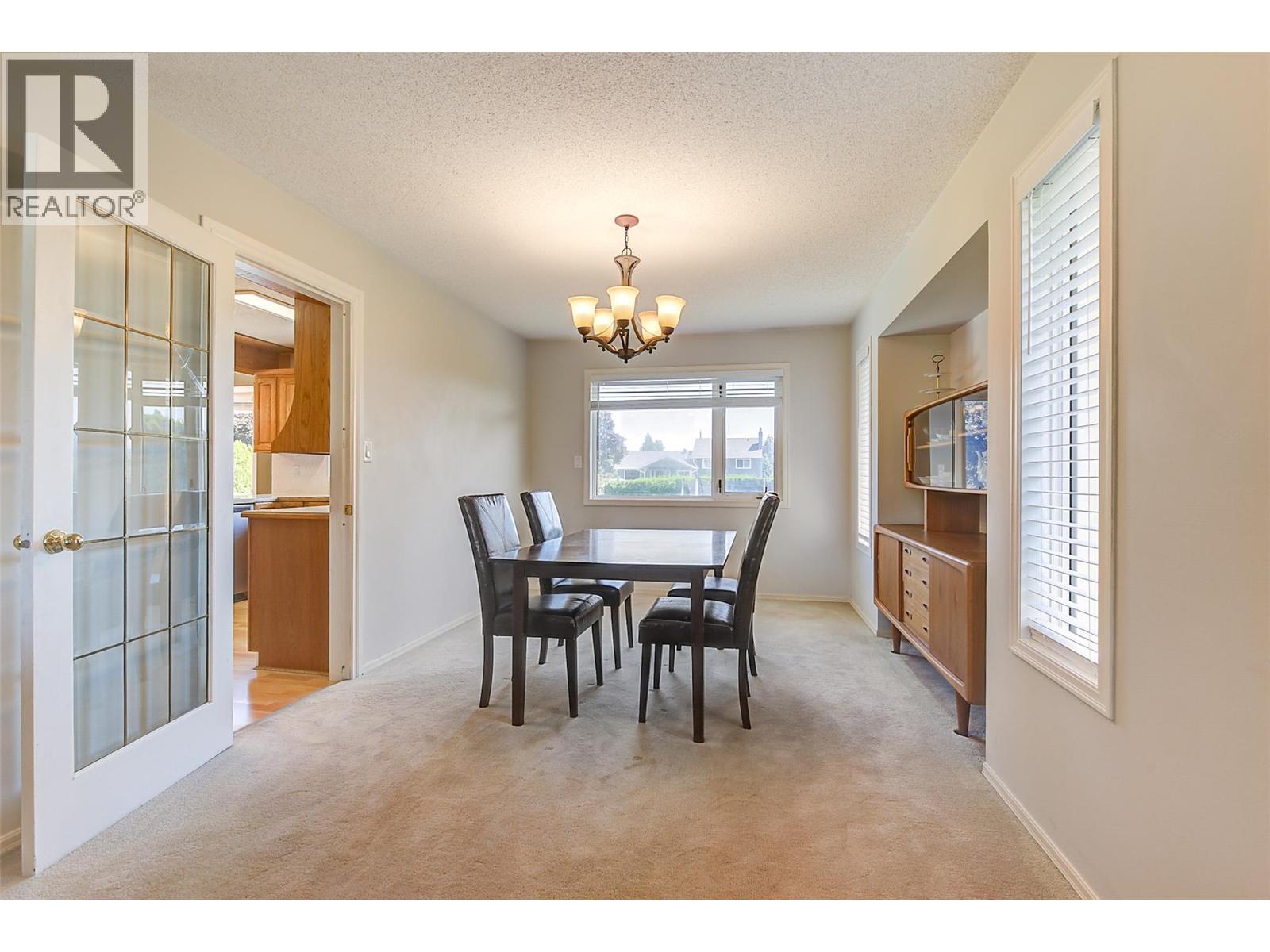  2529 Thacker Drive, West Kelowna